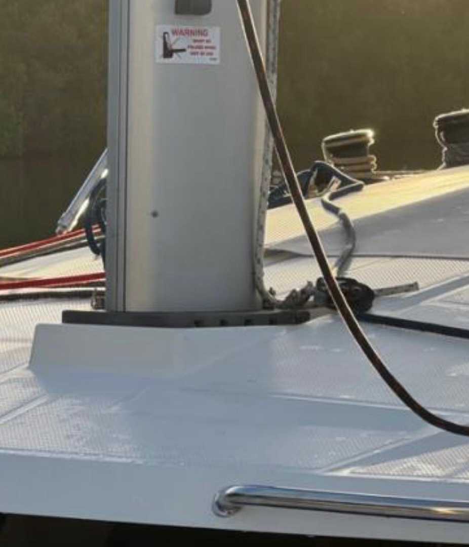 Lucia 40 in Linton Bay Panama